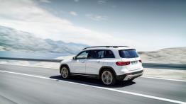 Mercedes GLB - lewy bok