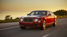 Bentley Mulsanne Speed (2015) - widok z przodu