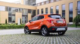 Opel Mokka 1.4 Turbo 140KM - galeria redakcyjna (2) - widok z tyłu