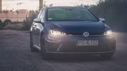 Volkswagen Golf VII R Variant 2.0 TSI BlueMotion Technology 300KM 221kW 2015-2016