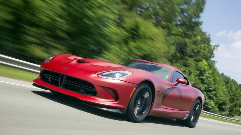 Dodge Viper III Coupe 8.4 i V10 20V 608KM 447kW 2007-2017