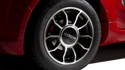 Microcar M.Go Hatchback