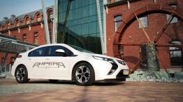 Opel Ampera Hatchback 5d Elektryczny 150KM - galeria redakcyjna - prawy bok