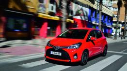 Toyota Yaris III Facelifting (2014) - widok z przodu