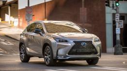 Lexus NX 300h F-Sport (2015) w Seattle - widok z przodu