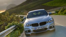 BMW 335i Gran Turismo M Sport Package (2014) - widok z przodu
