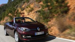 Renault Megane III Cabrio Facelifting (2014) - widok z przodu