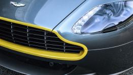 Aston Martin V8 Vantage N430 (2014) - grill
