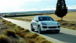 Porsche Cayenne III S Hybrid (2011) - widok z przodu
