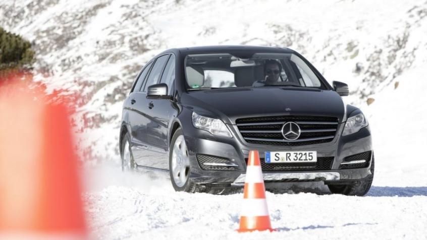 Mercedes Klasa R Off-roader długi Facelifting 350 BlueEFFICIENCY 4MATIC 306KM 225kW 2011-2012