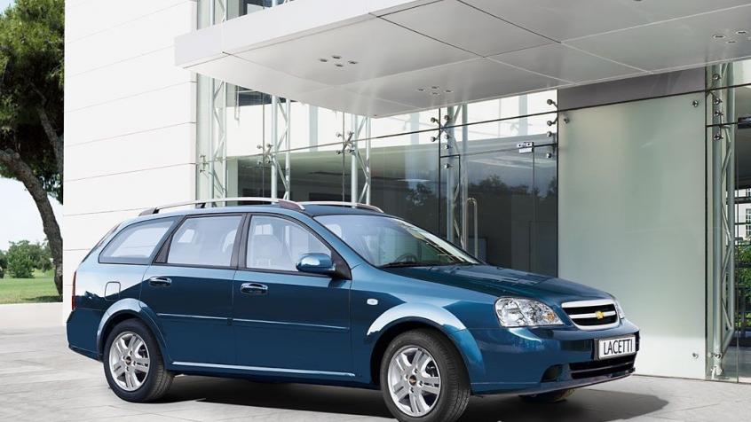 Chevrolet Lacetti Kombi 1.6 DOHC 16v 109KM 80kW 2004-2008