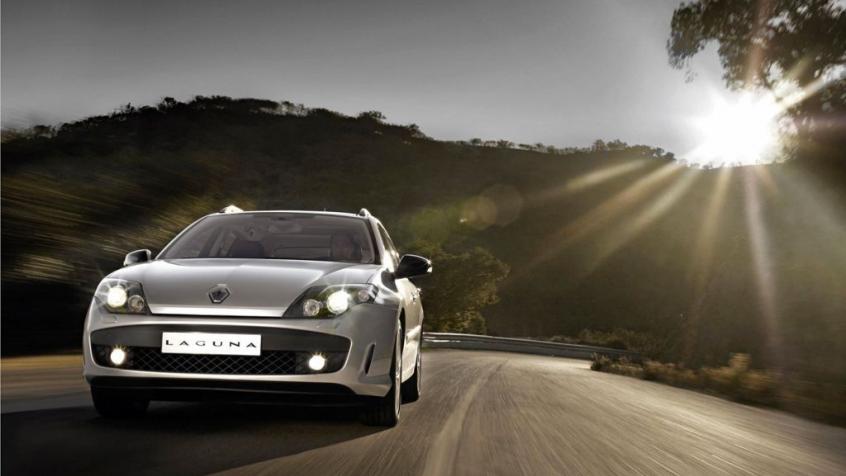 Renault Laguna III Hatchback 1.6 16v 110KM 81kW 2007-2011