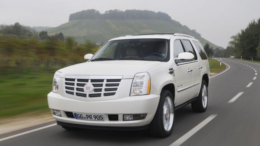 Cadillac Escalade III 6.2 V8 409KM 301kW od 2007