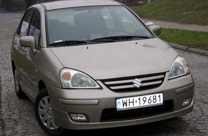 Suzuki Liana