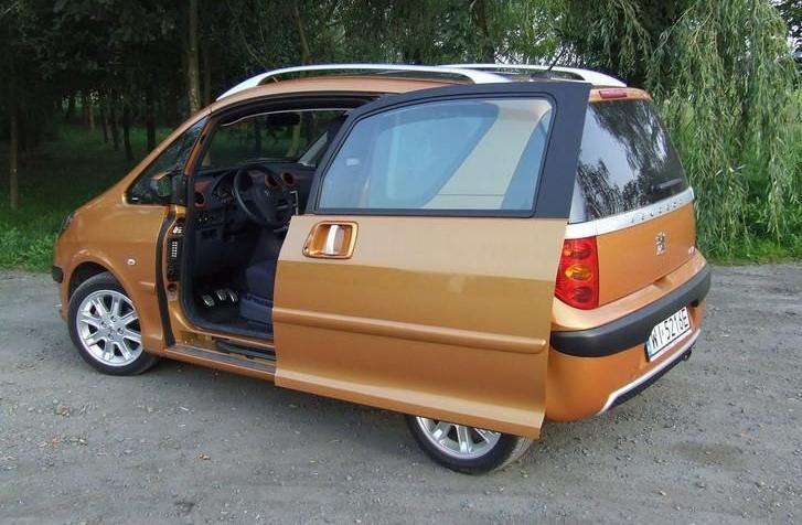 Peugeot 1007