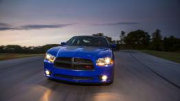 Dodge Charger Daytona - widok z przodu
