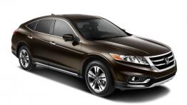 Honda Crosstour Facelifting - widok z przodu