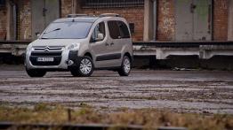 Citroen Berlingo II Combi 1.6 HDI FAP 110KM - galeria redakcyjna - widok z przodu