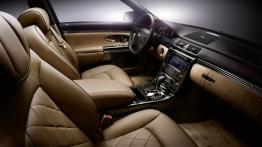 Maybach Zeppelin 2009 - widok ogólny wnętrza z przodu