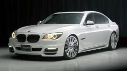 BMW Seria 7 Wald International - widok z przodu