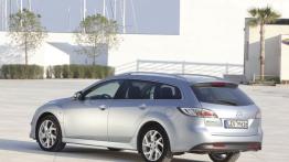Mazda 6 II Kombi Facelifting 2.2 MZR-CD 129KM 95kW 2010-2012