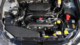 Subaru Legacy Kombi 2010 - silnik