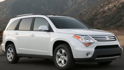 Suzuki XL7