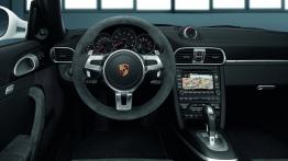 Porsche 911 GTS - pełny panel przedni
