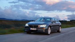 BMW serii 7 F02 Facelifting - widok z przodu