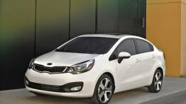 Kia Rio sedan 2012 - lewy bok