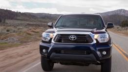 Toyota Tacoma 2012 - widok z przodu