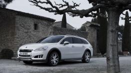 Peugeot 508 I RXH 2.0 HYbrid4 200KM 147kW 2012-2014