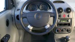 Chevrolet Kalos - kokpit