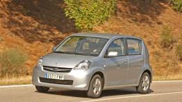 Subaru Justy - widok z przodu