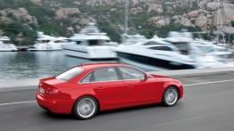 Audi A4 B8 Limousine 2.0 TDIe 136KM 100kW 2010-2011