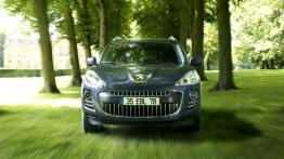 Peugeot 4007 - przód - reflektory wyłączone