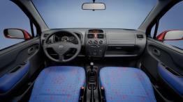 Opel Agila 2000 - pełny panel przedni