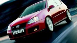 Volkswagen Golf V GTI - widok z przodu