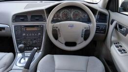 Volvo V70 - kokpit