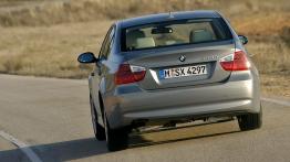 BMW Seria 3 E90 - widok z tyłu
