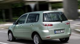 Mazda 2 2006 - lewy bok