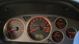 Mitsubishi Lancer EVO IX - deska rozdzielcza