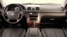 Ssangyong Rexton 2004 - pełny panel przedni