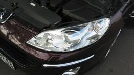 Peugeot 407 3.0 V6 SV Sport Automat - lewy przedni reflektor - wyłączony