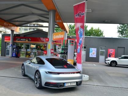 #Porsche #Porsche911Carrera4S #CircleK #tankowanie