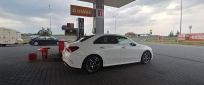#Mercedes #KlasaA #tankowanie #CircleK, zdjęcie 2