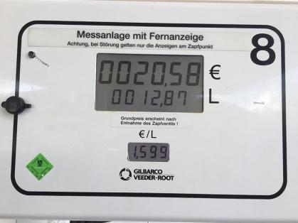 #octavia #rs #skoda #austria #refuel #petrolstation #gas #mountains #gory