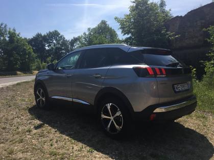 #peugeot #peugeot3008 #crossway #crossover #massage #translationfail #test