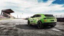 SUV w roli wyścigowego modelu? Lamborghini pokazuje, że jest to możliwe