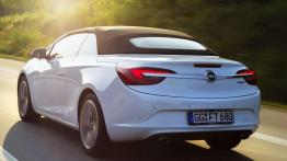 Opel Cascada Turbo zadebiutuje we Frankfurcie